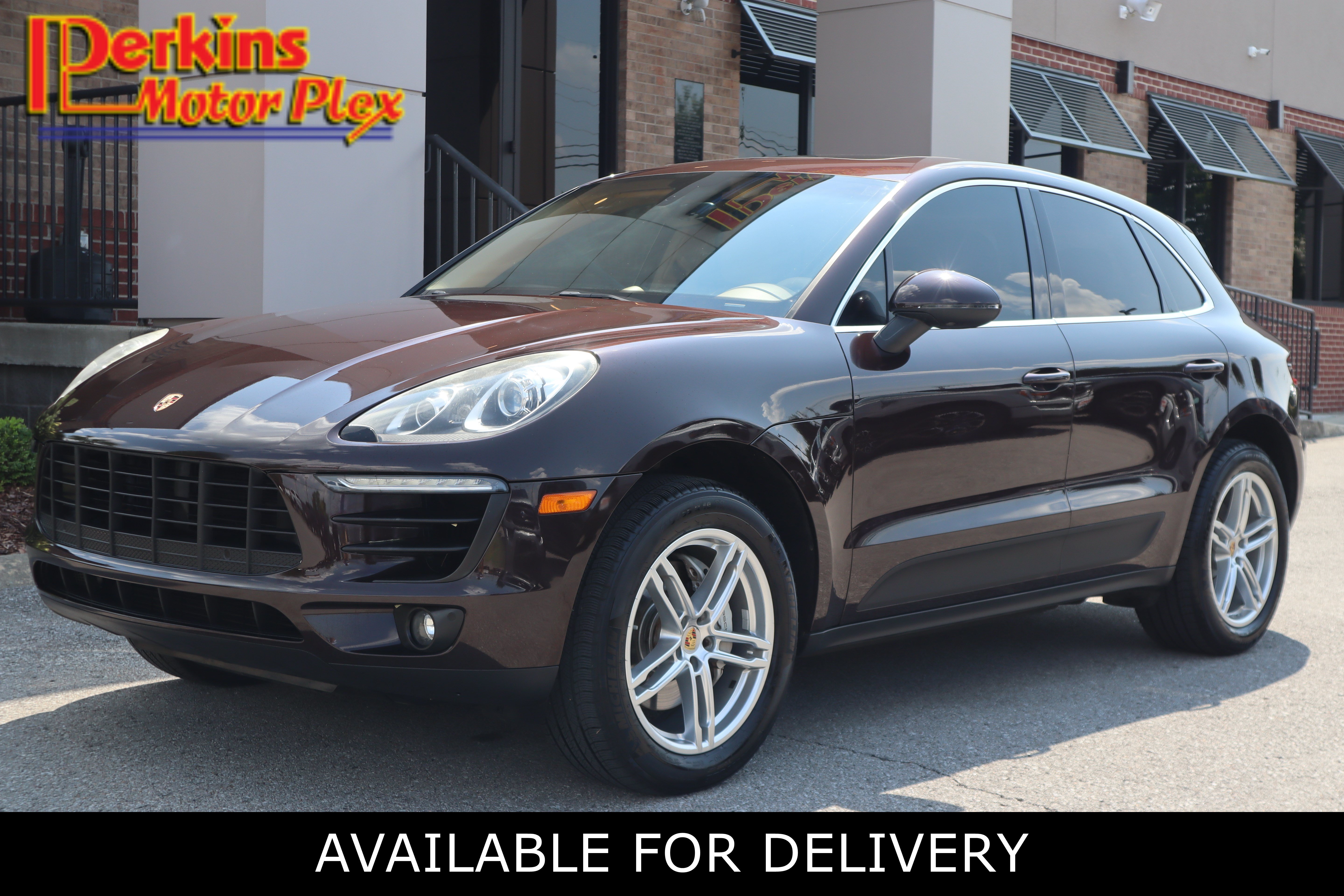 Used 2015 Porsche Macan S AWD/4WD image 1
