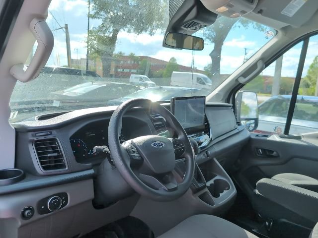 Used 2025 Ford Transit 350 XLT RWD image 8