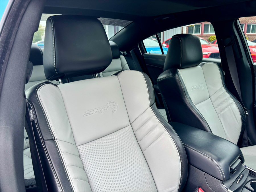 Used 2023 Dodge Charger SRT Hellcat w/ Harman/Kardon Audio Group RWD image 18