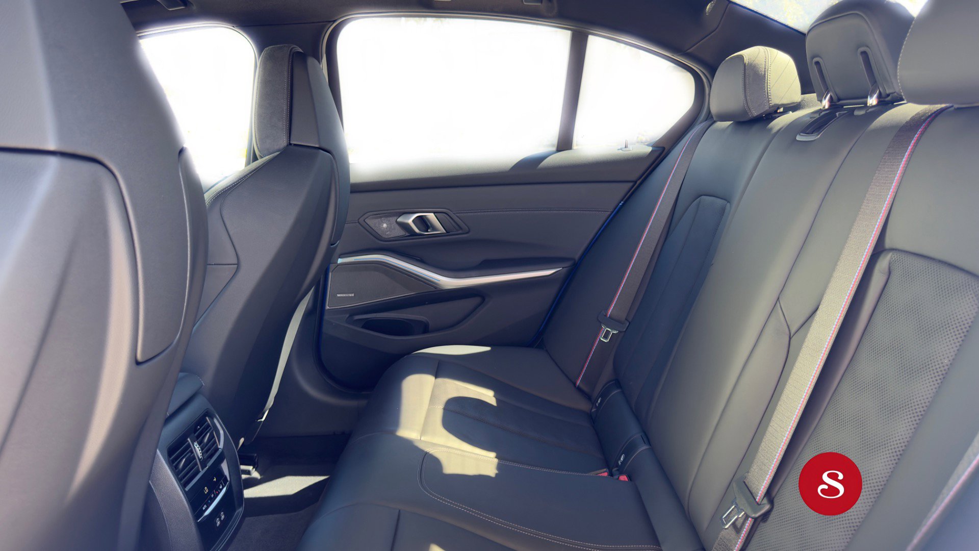 Used 2025 BMW M3 Competition w/ Executive Package image 17