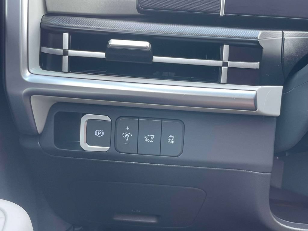 Certified 2024 Hyundai Santa Fe SE AWD/4WD image 20