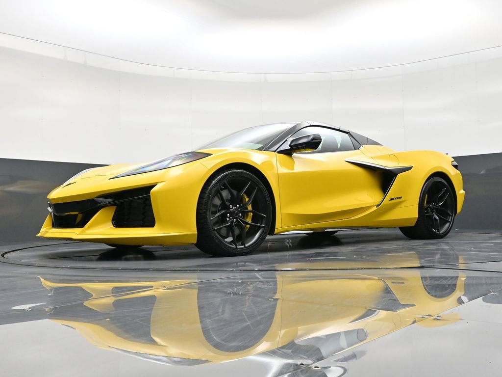 Used 2025 Chevrolet Corvette Z06 image 20