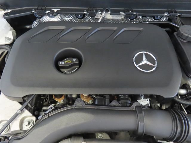 Used 2025 Mercedes-Benz CLA 250 image 37