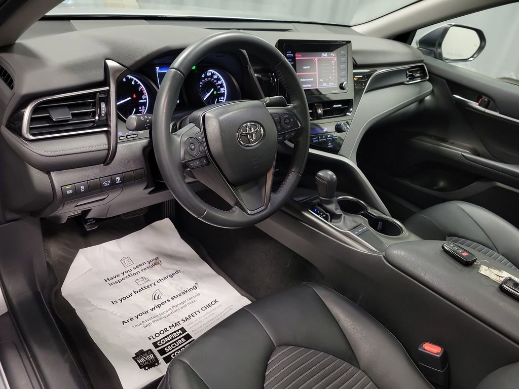Used 2023 Toyota Camry SE w/ Convenience Package FWD image 13