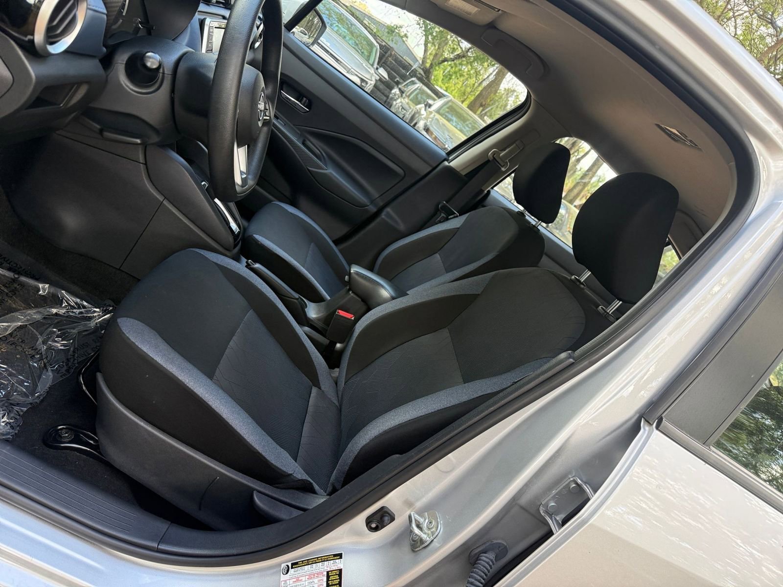 Used 2025 Nissan Versa SV FWD image 22