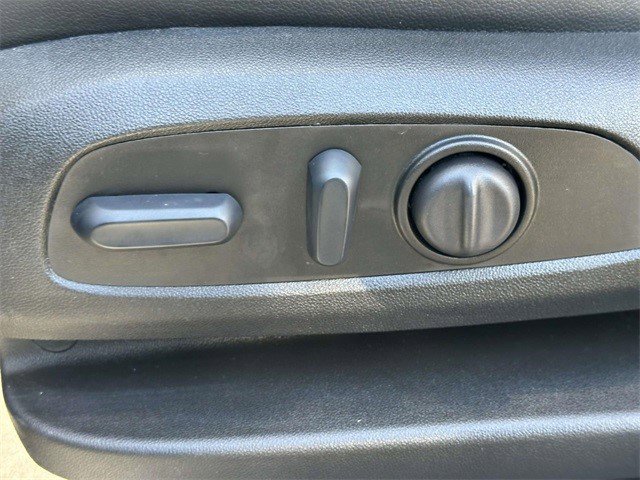 Certified 2023 Chevrolet Equinox RS w/ RS Leather Package image 28