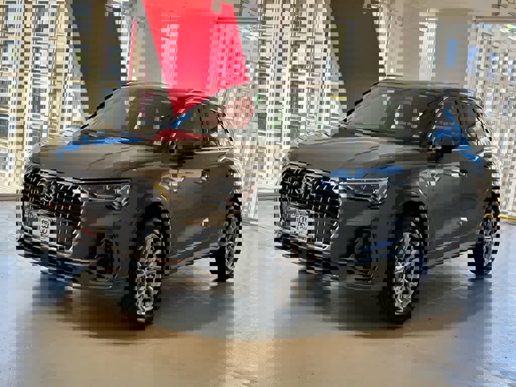 Certified 2025 Audi Q3 2.0T Premium Plus w/ Premium Plus Package image 1