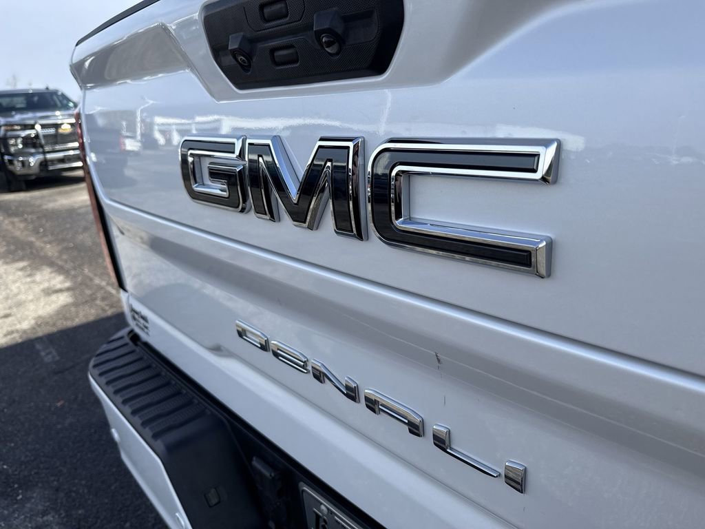 Certified 2024 GMC Sierra 2500 Denali Ultimate image 38