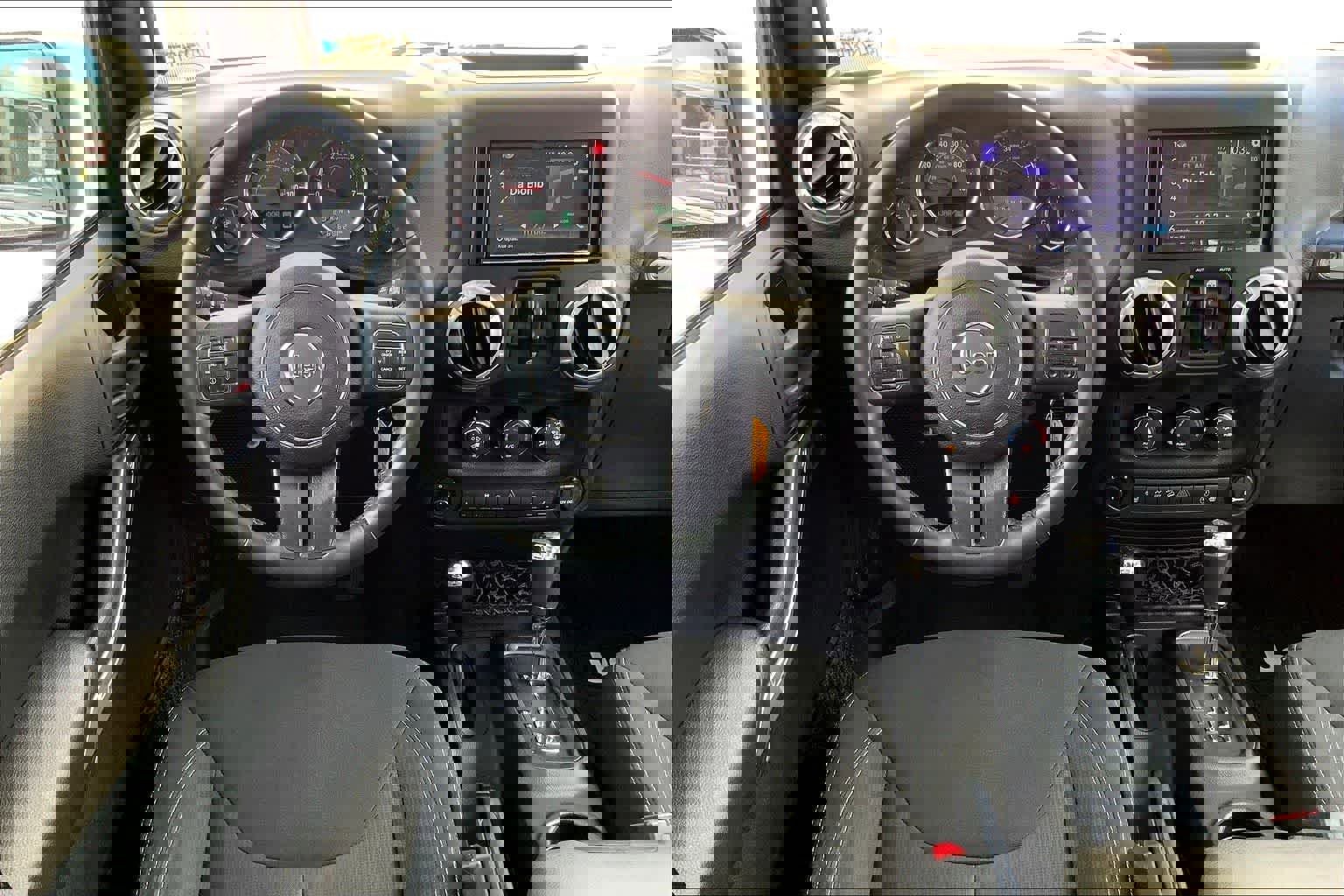 Used 2016 Jeep Wrangler Unlimited Sahara w/ Max Tow Package image 13