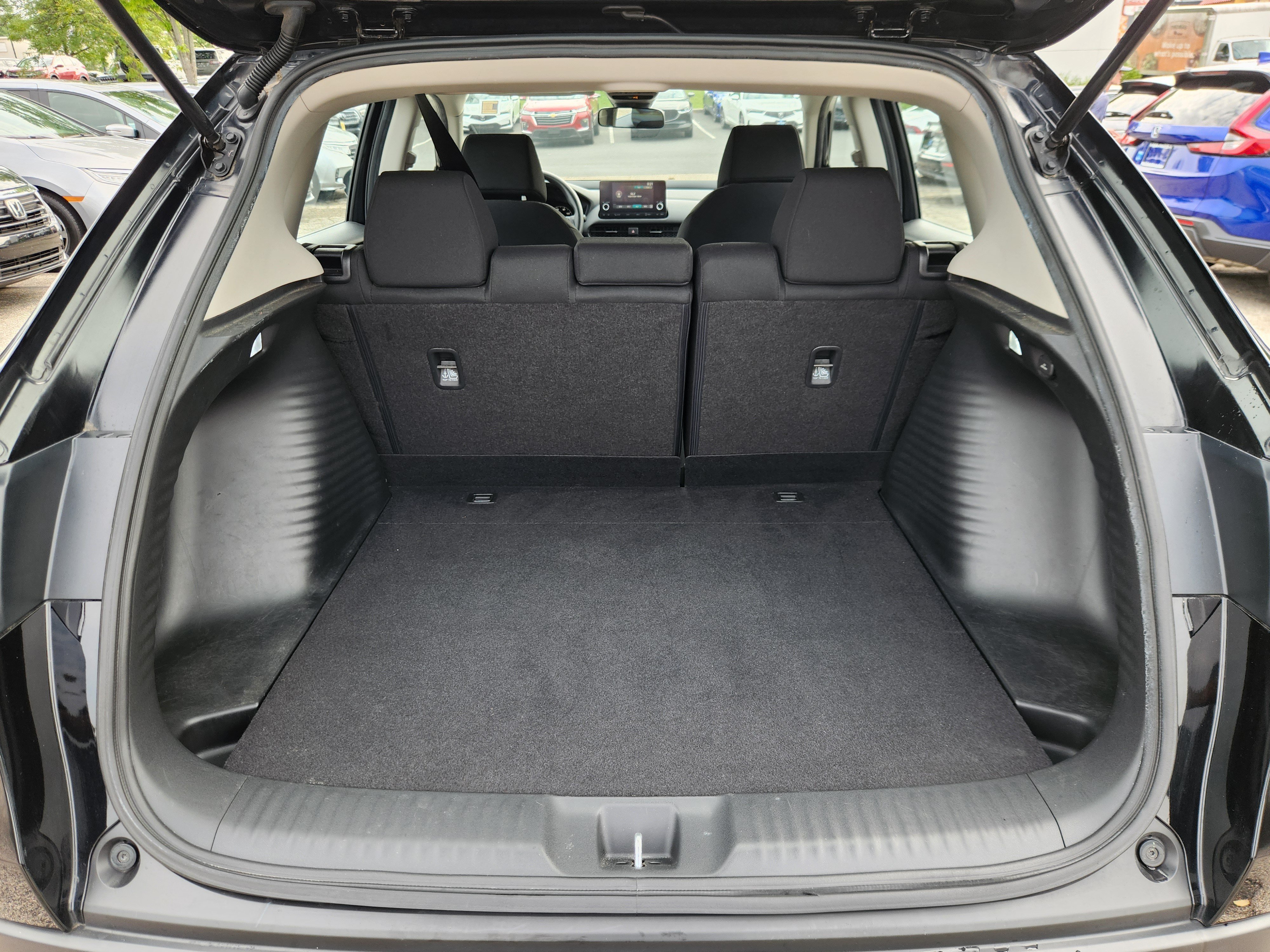Certified 2024 Honda HR-V LX image 18