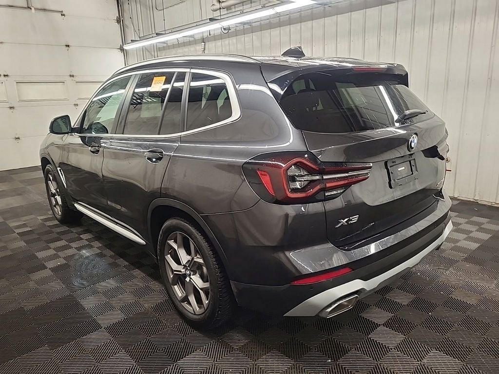 Used 2023 BMW X3 xDrive30i image 4