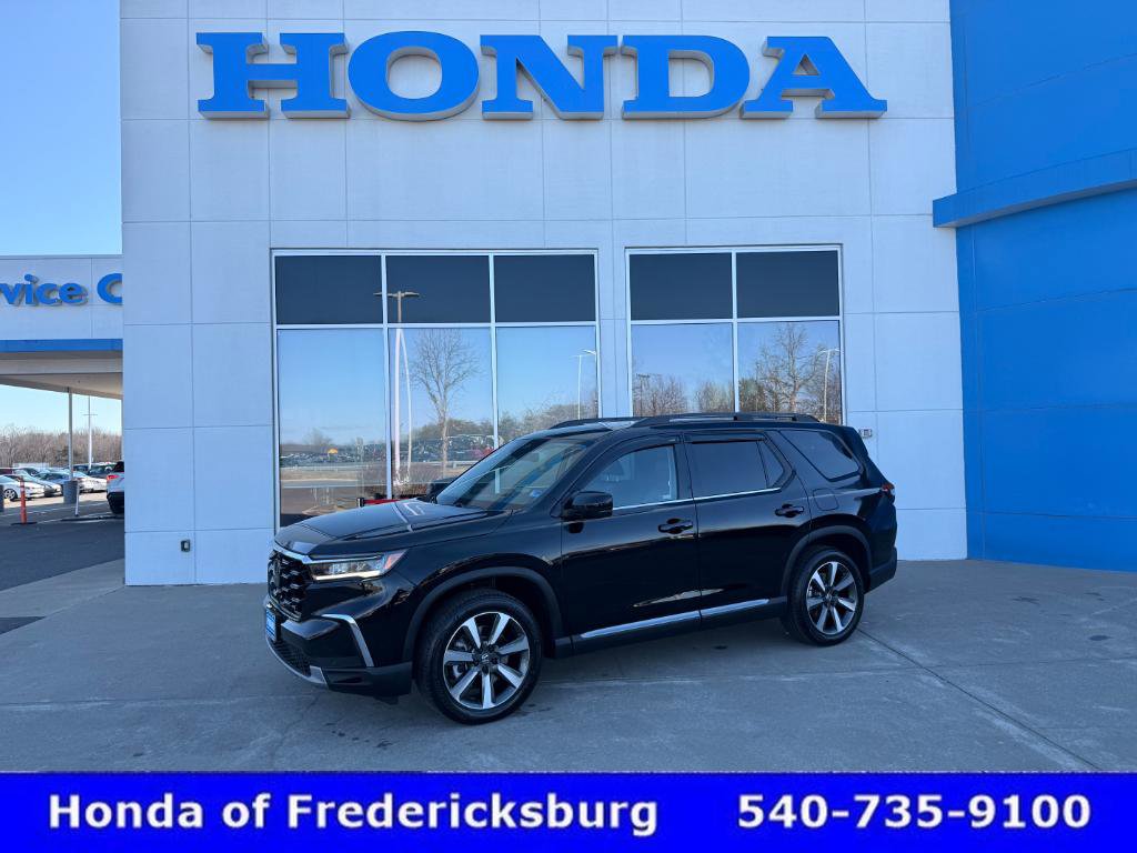 Certified 2025 Honda Pilot Elite