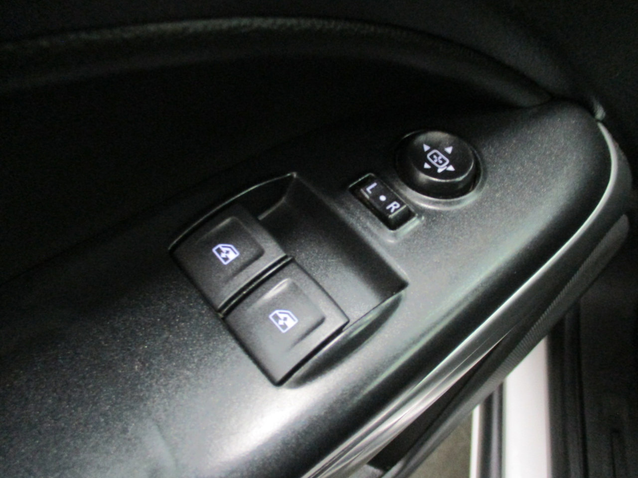 Used 2022 Chevrolet Colorado LT w/ Fleet Safety Package image 15