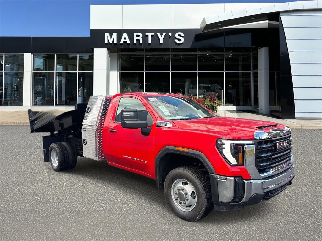 New 2025 GMC Sierra 3500 Pro w/ Convenience Package image 1