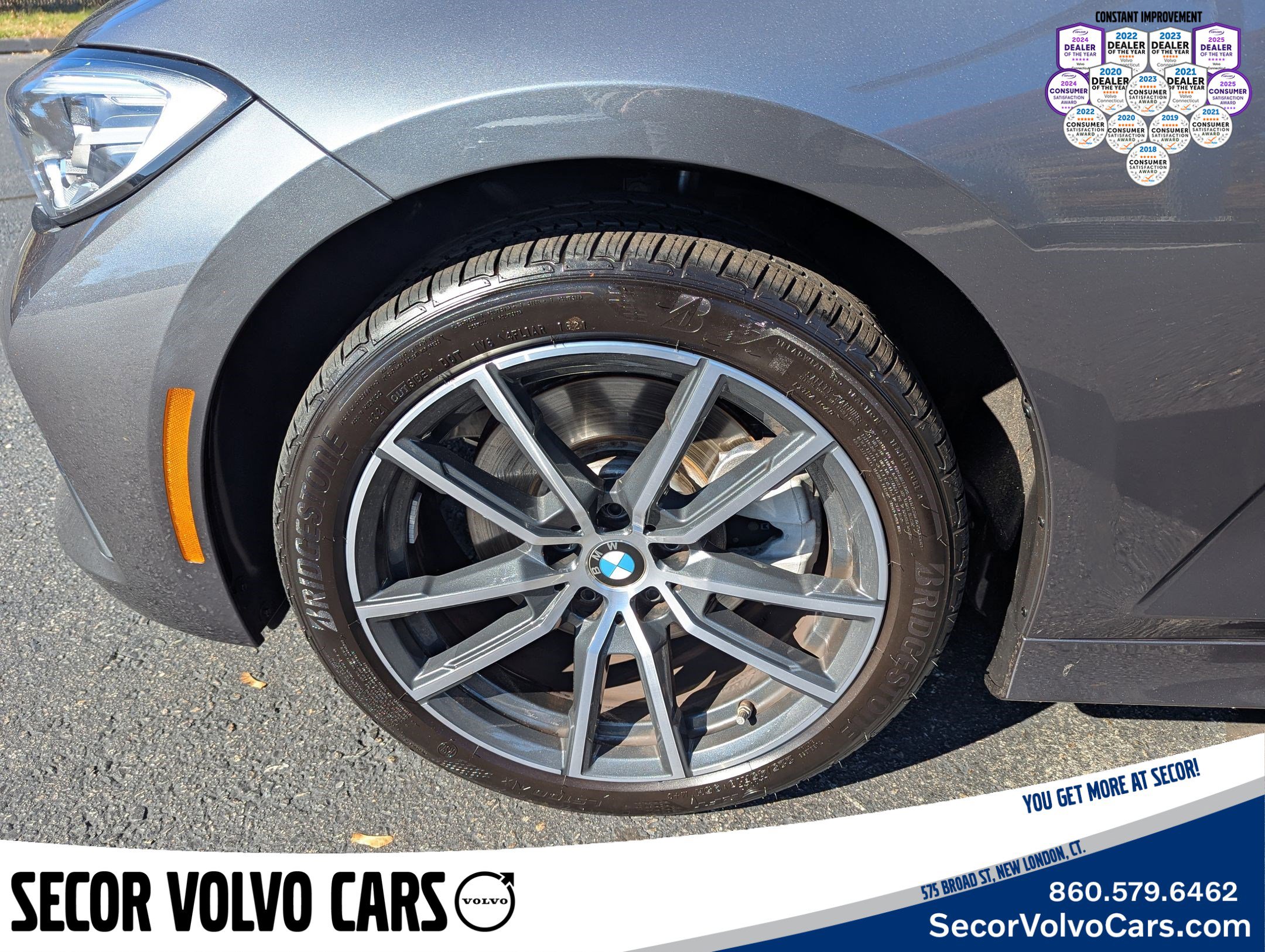 Used 2021 BMW 330i xDrive 330i xDrive w/ Driving Assistance Package image 26