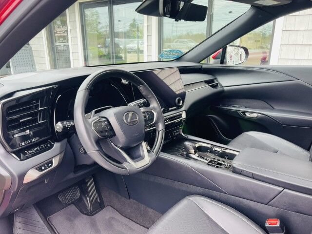 Used 2023 Lexus RX 350 Premium Plus w/ Accessory Package AWD/4WD image 8