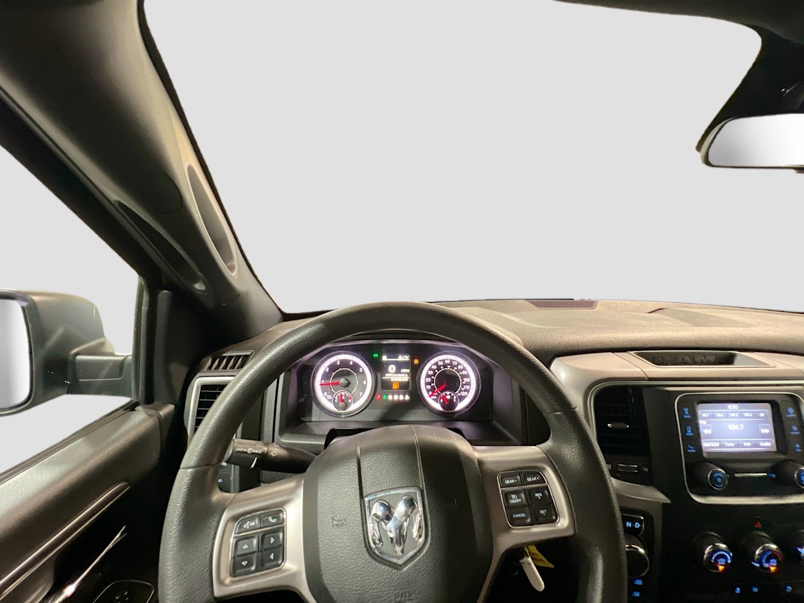 Used 2023 RAM 1500 Warlock AWD/4WD image 7