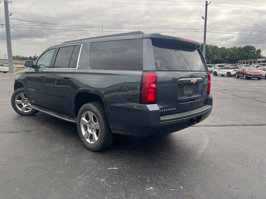 Used 2020 Chevrolet Suburban LT AWD/4WD image 5