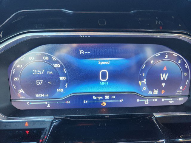 Used 2025 Chevrolet Silverado 1500 RST image 38