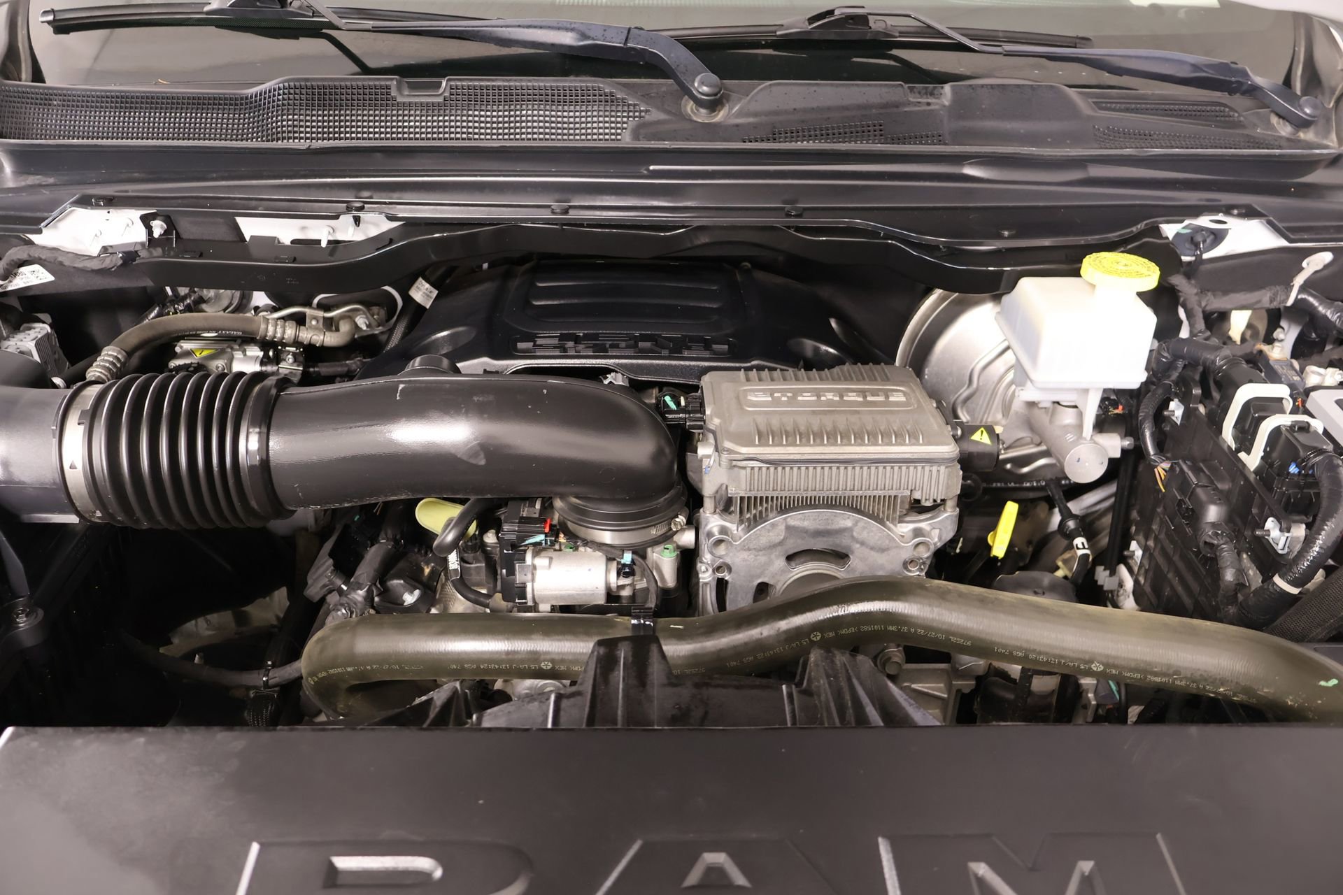 Used 2023 RAM 1500 Laramie AWD/4WD image 20