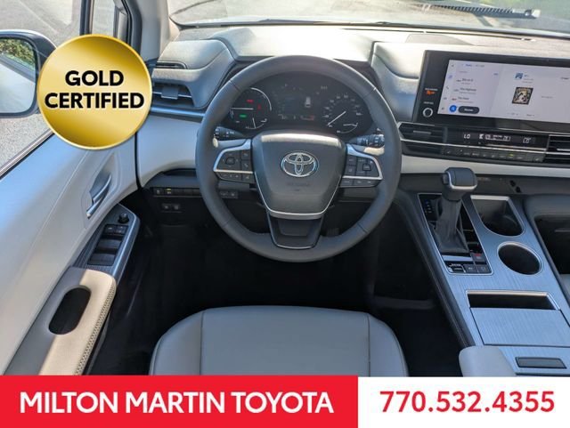 Certified 2026 Toyota Sienna XLE FWD image 20