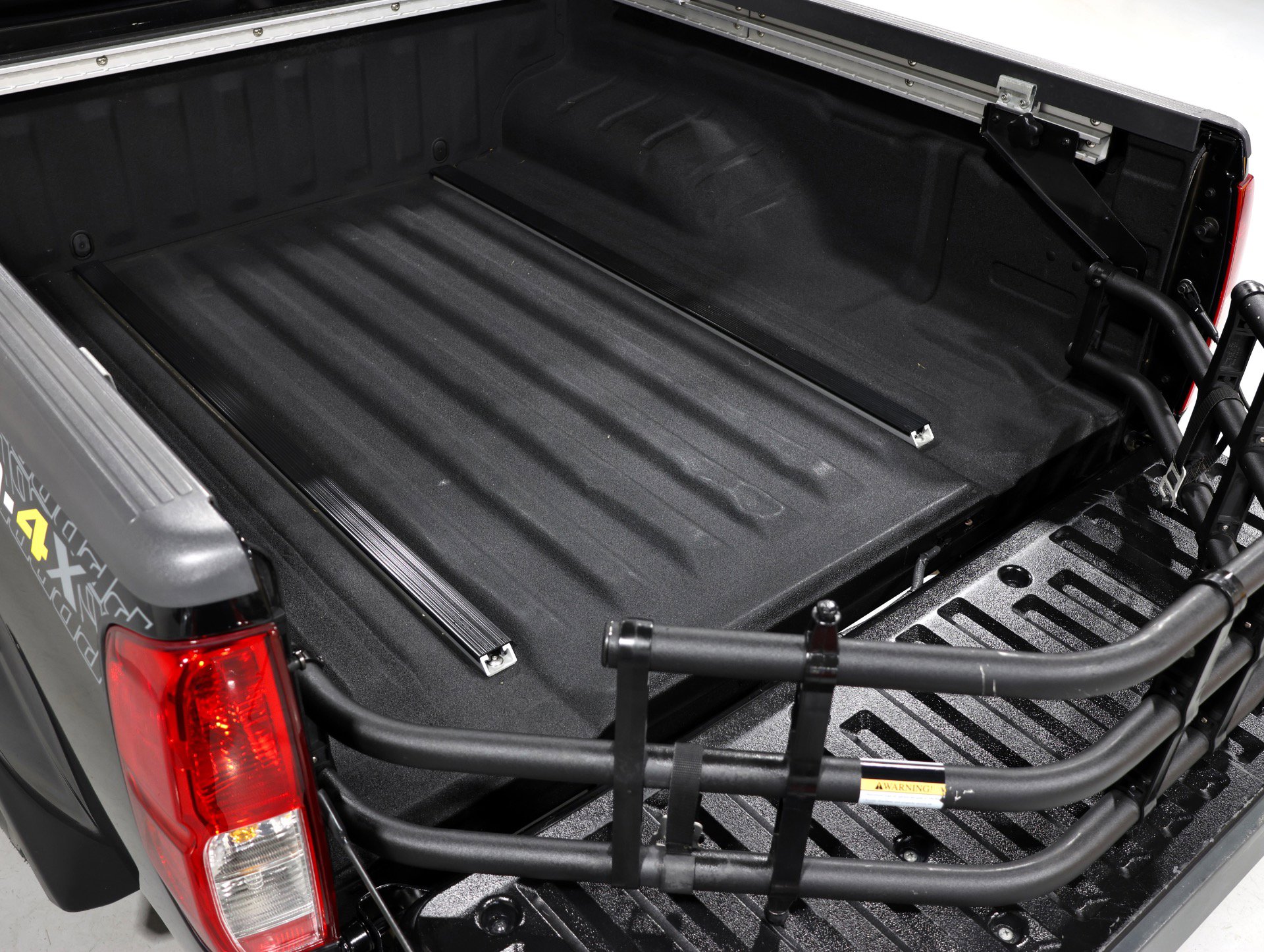 Used 2017 Nissan Frontier PRO-4X w/ Pro-4x Luxury Package AWD/4WD image 47