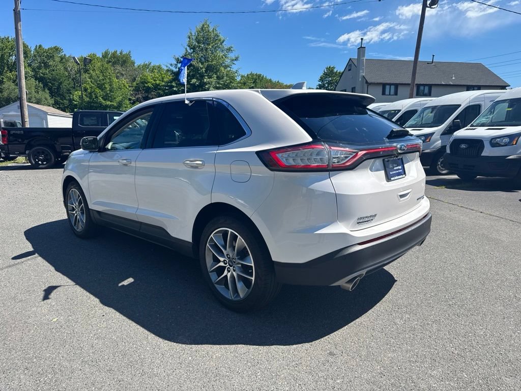 Used 2018 Ford Edge Titanium w/ Equipment Group 301A AWD/4WD image 3