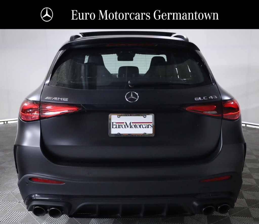 Used 2025 Mercedes-Benz GLC 43 AMG 4MATIC image 5