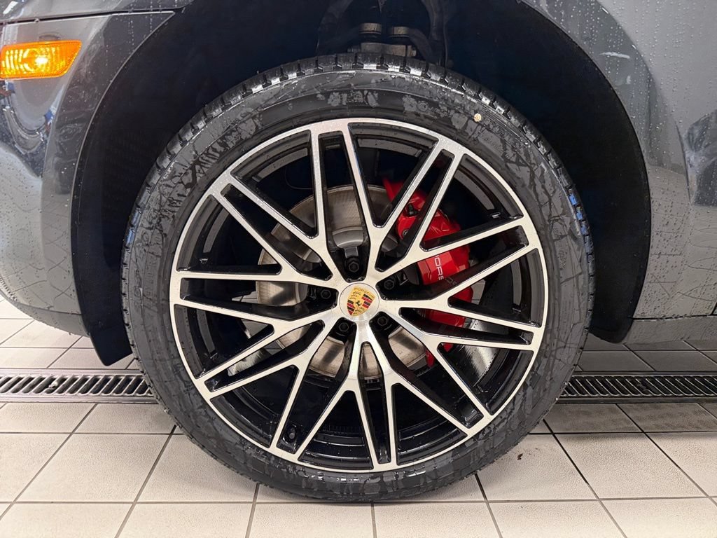 New 2026 Porsche Macan S AWD/4WD image 11