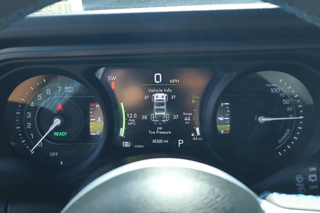 Used 2024 Jeep Wrangler High Altitude AWD/4WD image 22