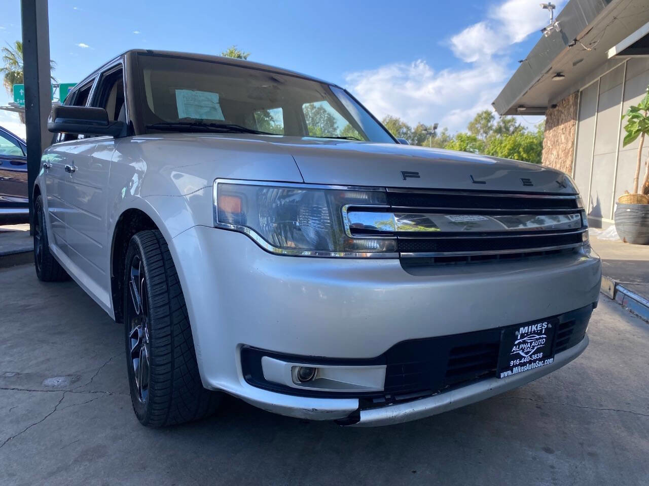 Used 2015 Ford Flex SEL w/ Equipment Group 202A FWD image 9