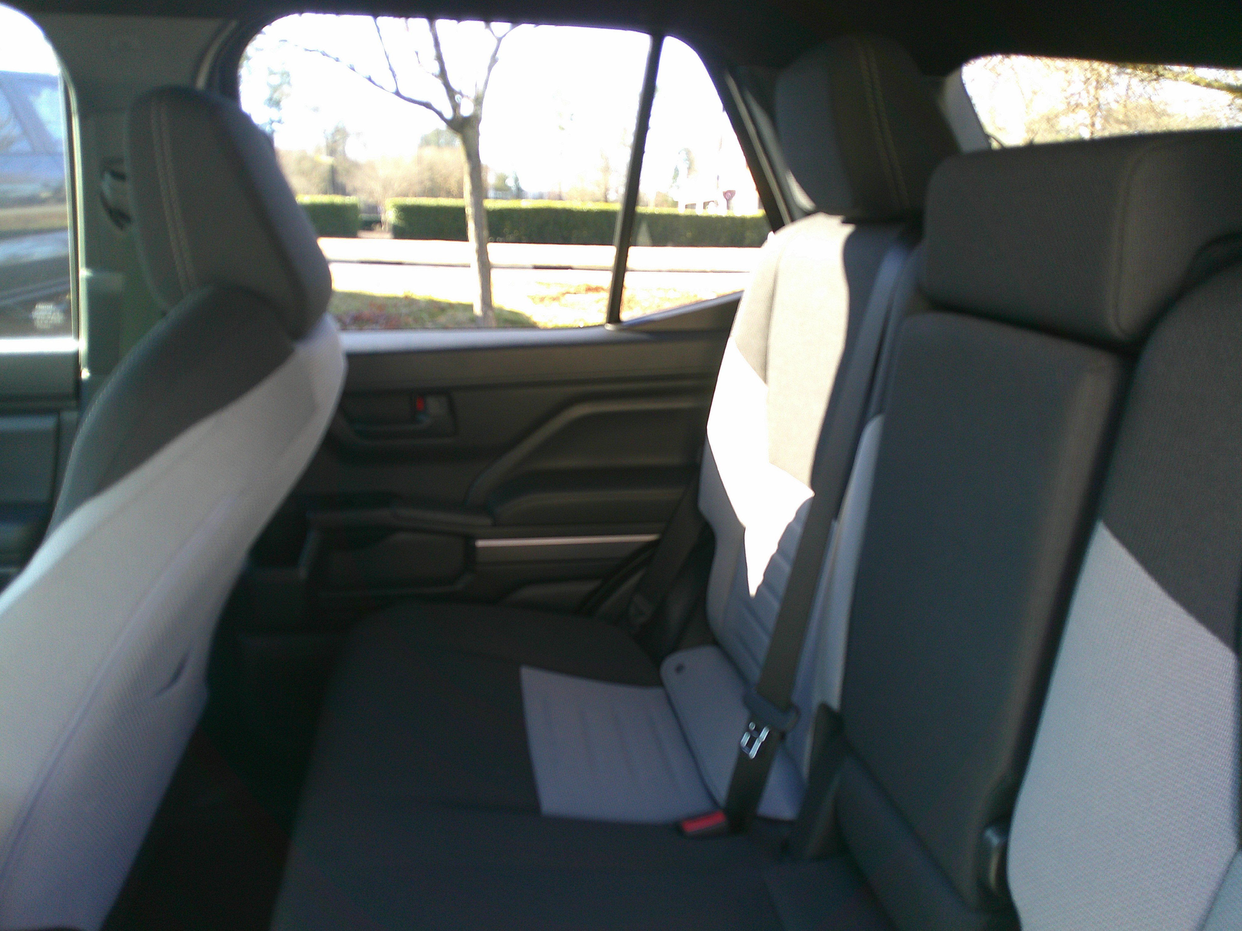 Used 2025 Toyota 4Runner TRD Off-Road image 30