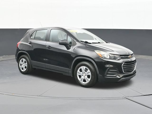 Used 2017 Chevrolet Trax LS FWD image 18