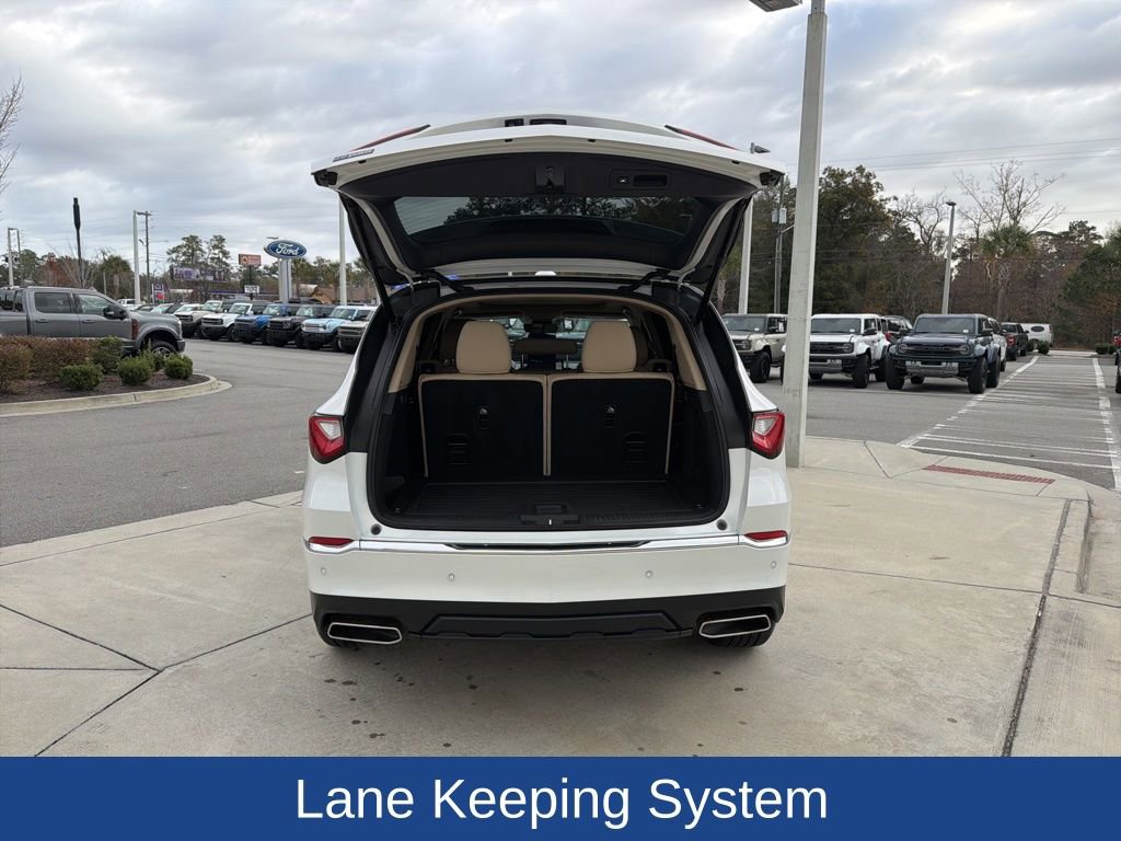 Used 2023 Acura MDX FWD w/ Technology Package image 9