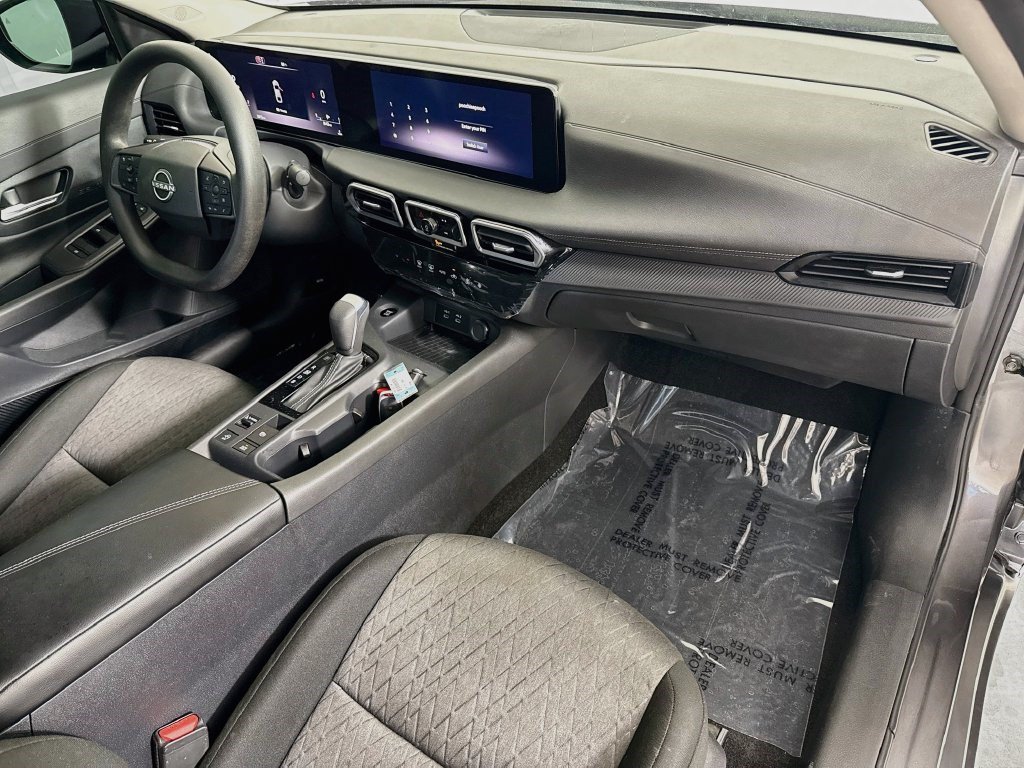 Used 2026 Nissan Sentra SV w/ Floor Mat Package FWD image 29
