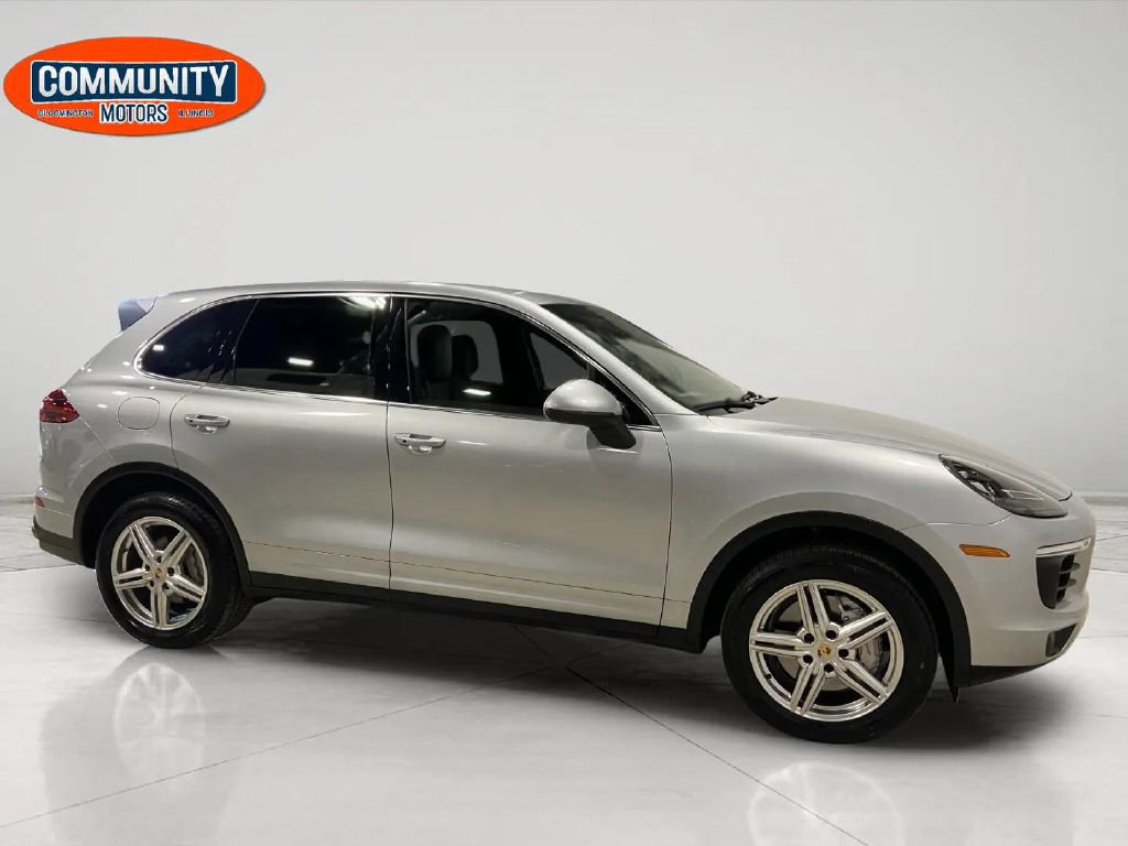 Used 2017 Porsche Cayenne S AWD/4WD image 8
