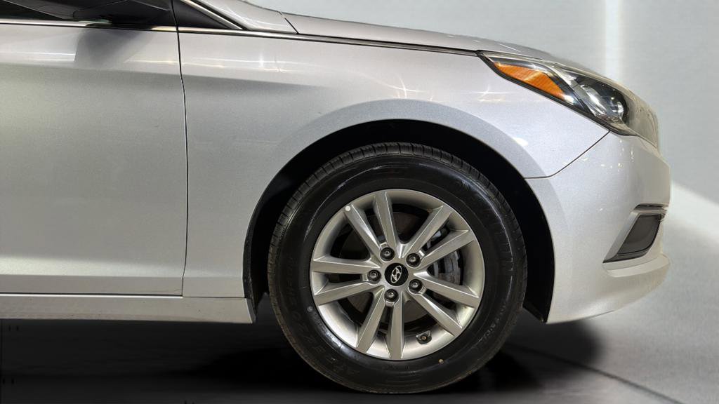 Used 2017 Hyundai Sonata SE FWD image 34