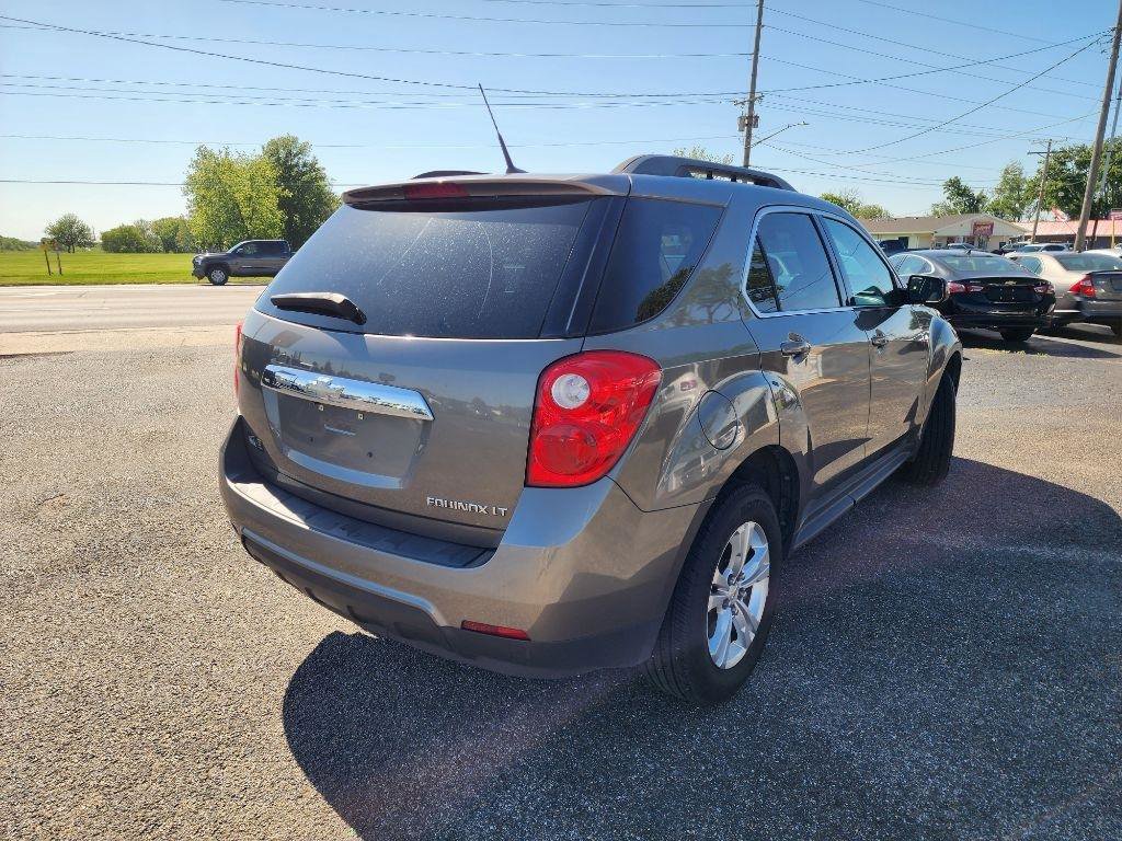 Used 2011 Chevrolet Equinox LT w/ Driver Convenience Package FWD image 2