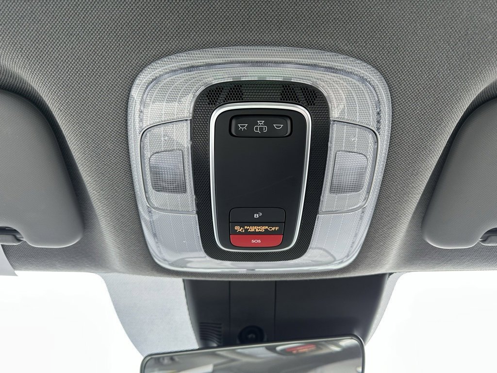 Used 2024 Hyundai Elantra SEL image 16