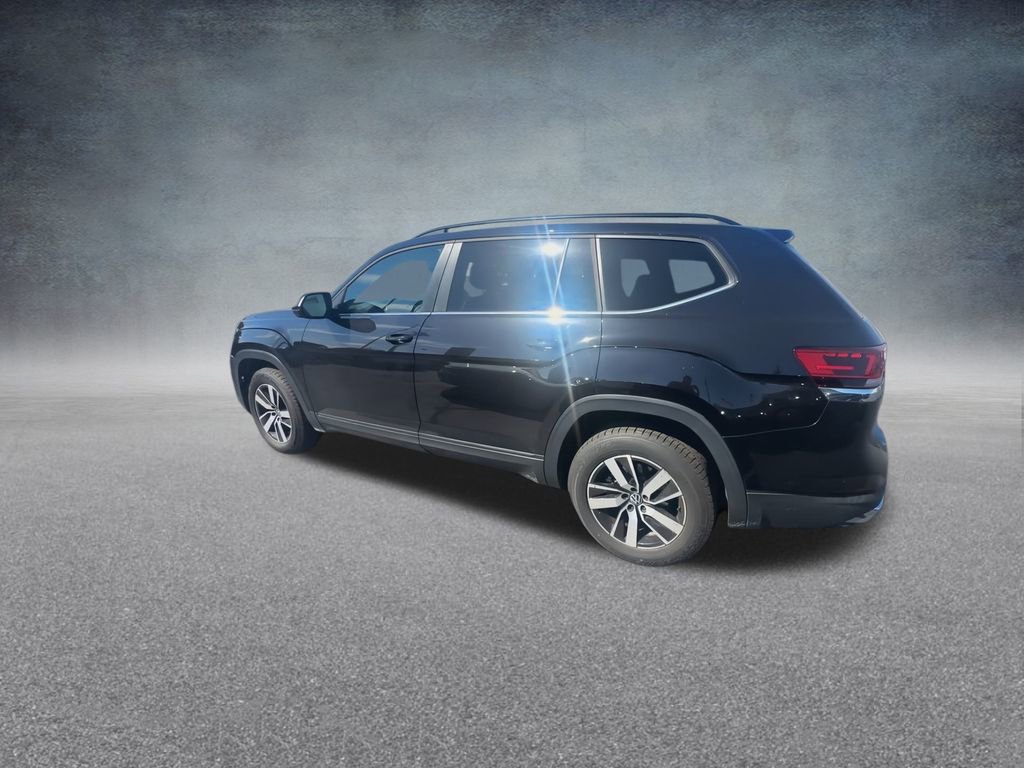 Used 2021 Volkswagen Atlas SE image 16