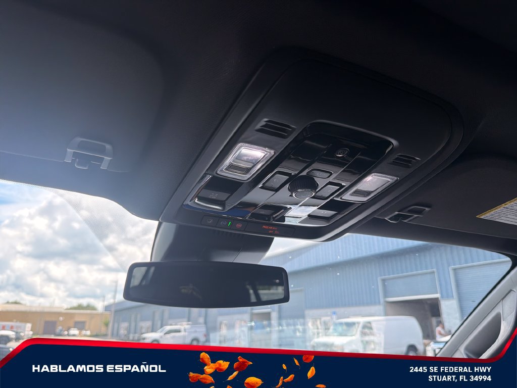 New 2026 GMC Yukon AT4 AWD/4WD image 21
