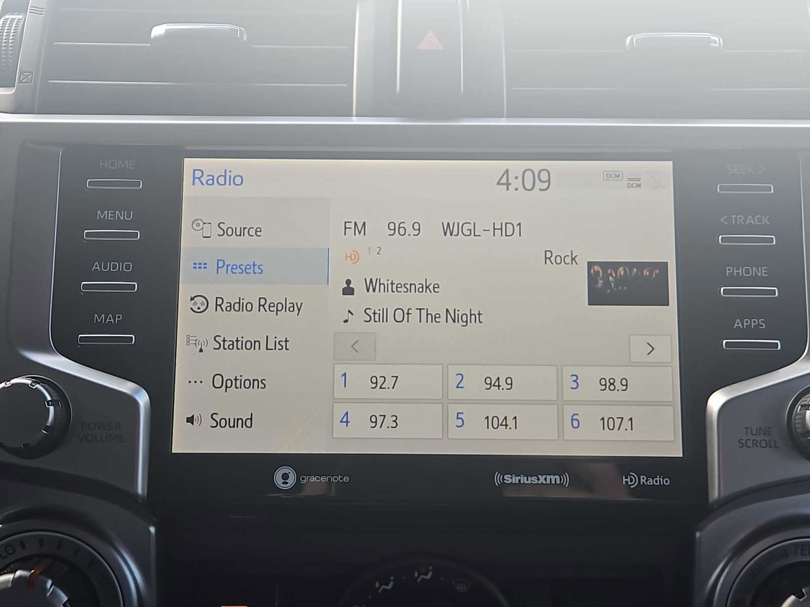 Used 2021 Toyota 4Runner SR5 Premium w/ Moonroof Package RWD image 12