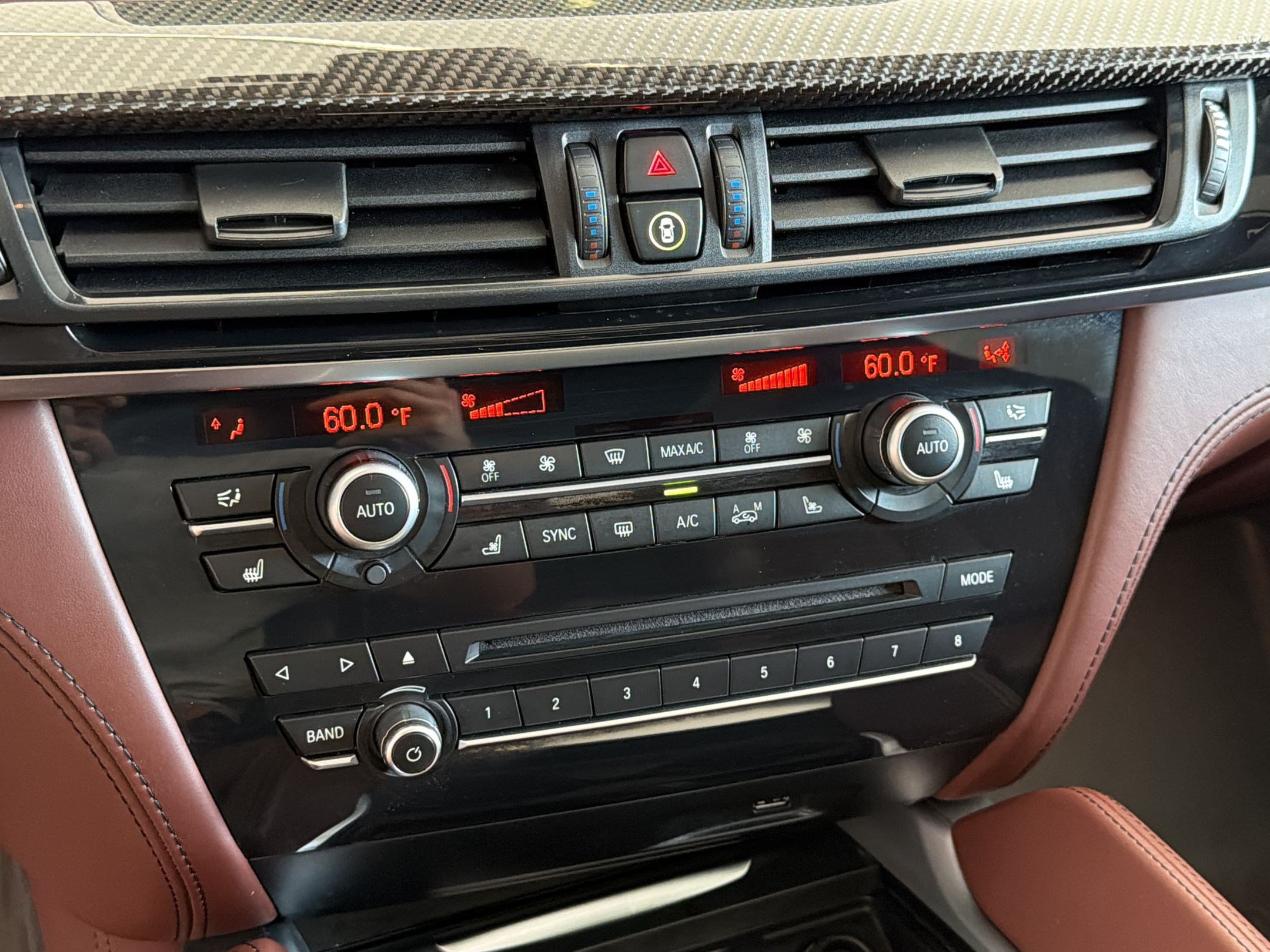 Used 2017 BMW X5 M AWD/4WD image 18