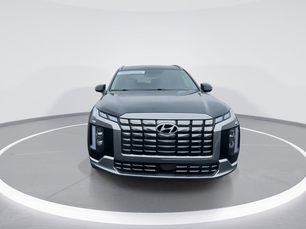 Used 2025 Hyundai Palisade Calligraphy image 3