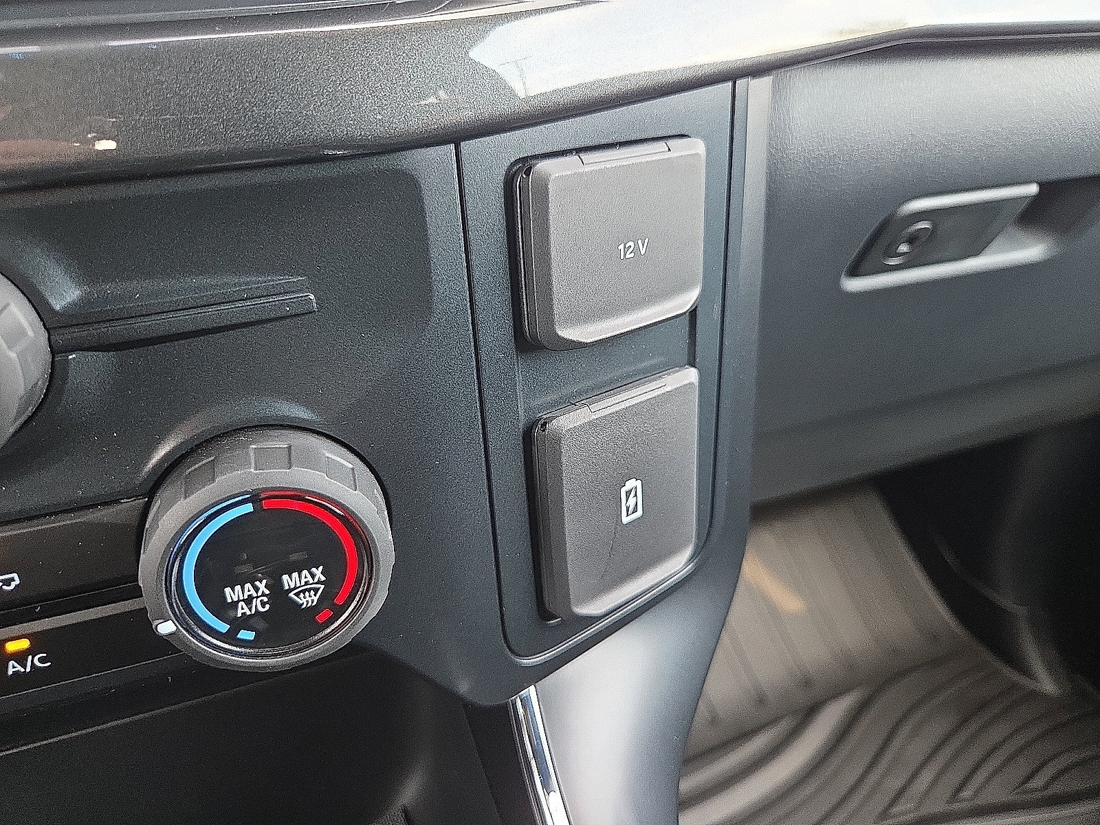 Used 2024 Ford F150 STX AWD/4WD image 21