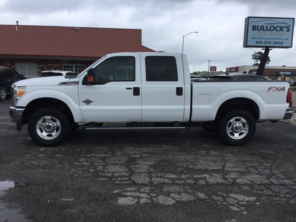 Used 2015 Ford F250 XLT w/ XLT Interior Package AWD/4WD image 4