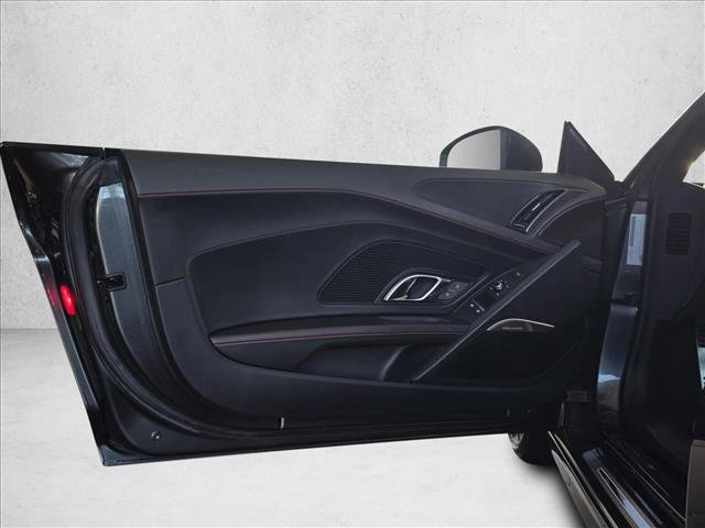 Used 2018 Audi R8 V10 plus image 15