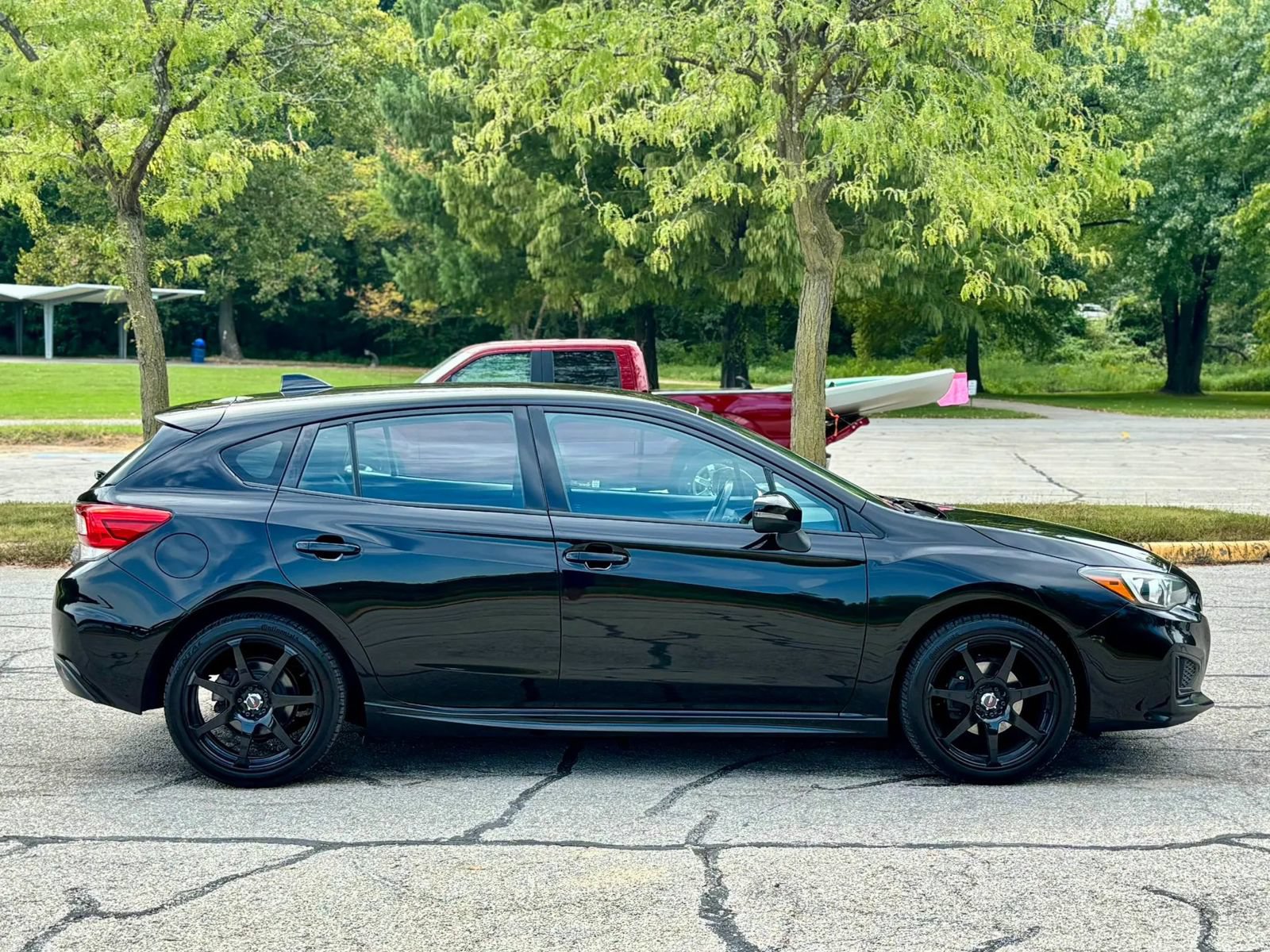 Used 2017 Subaru Impreza 2.0i Sport AWD/4WD image 4