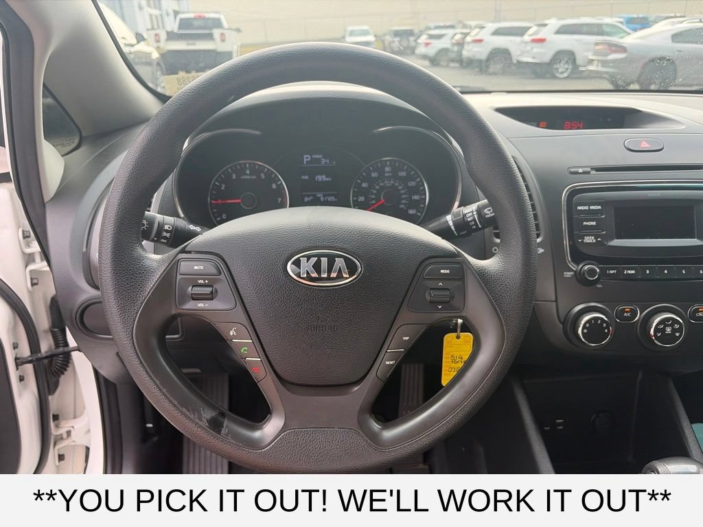 Used 2017 Kia Forte LX FWD image 11