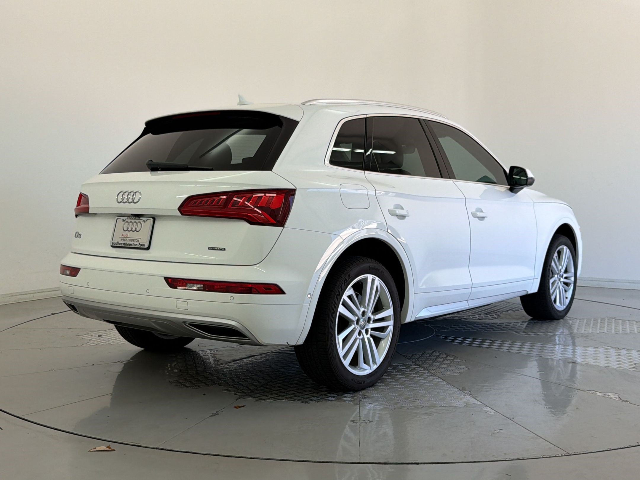 Used 2019 Audi Q5 Prestige w/ Prestige Package AWD/4WD image 9